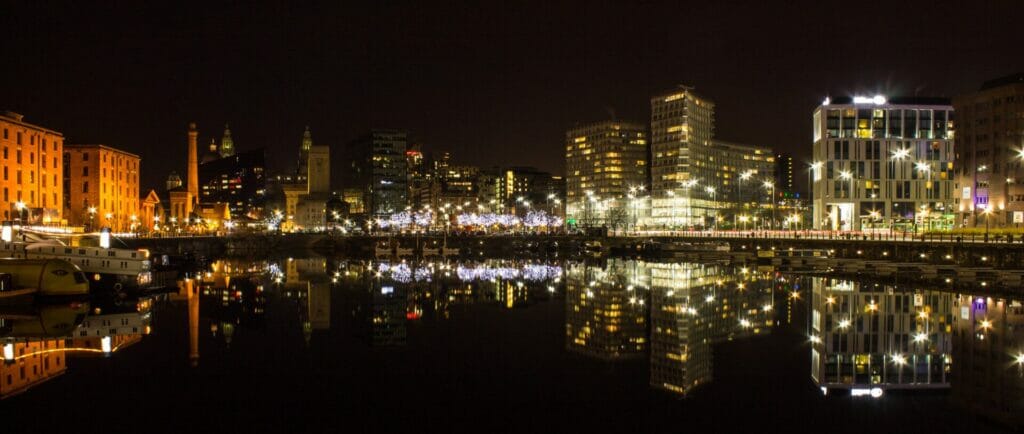 Low-Light & Long Exposure Photography at the Liverpool Christmas Markets - Mini Module with Masterclass